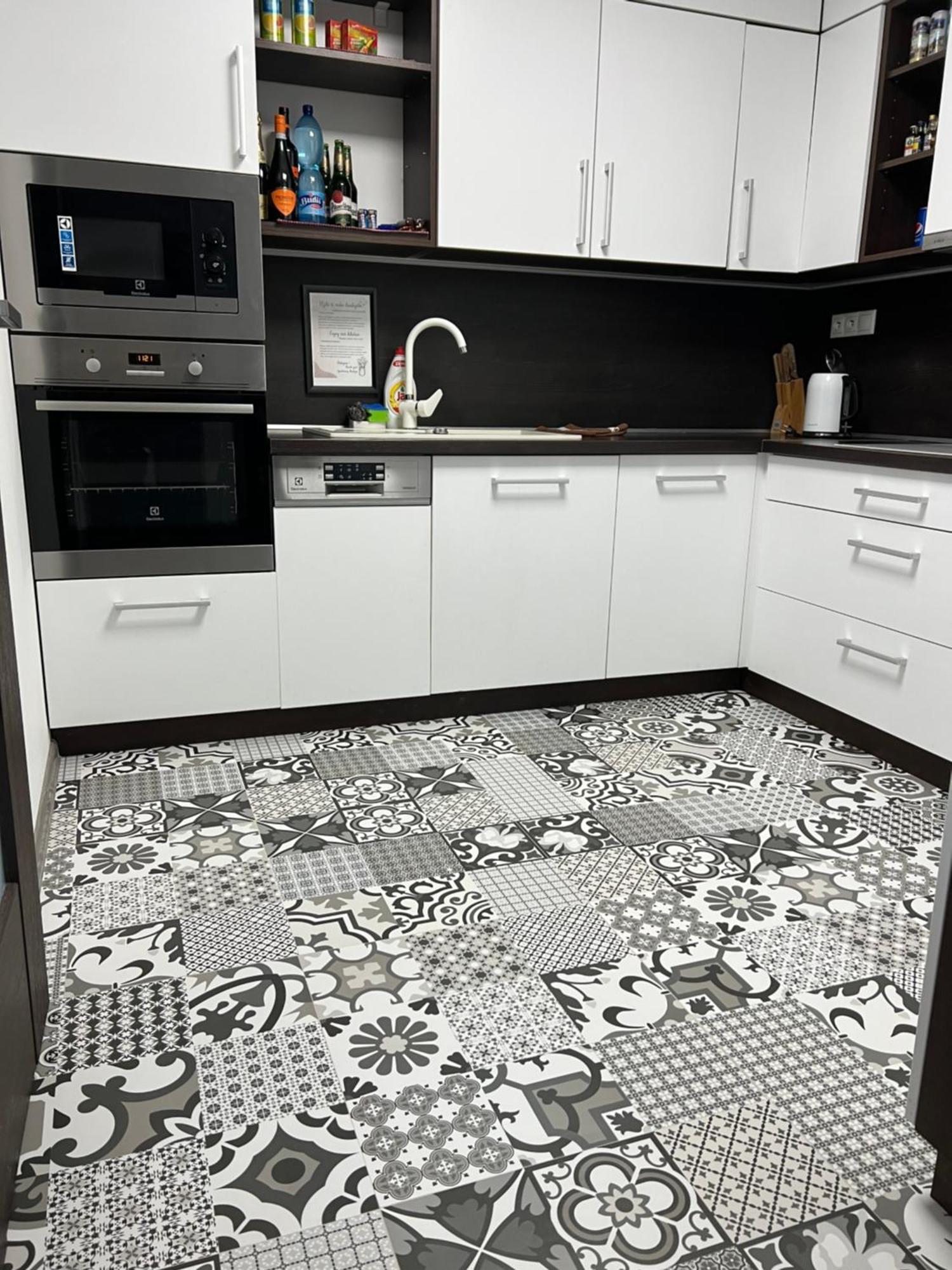 Centrum Apartman Leyla Бардеев Екстериор снимка